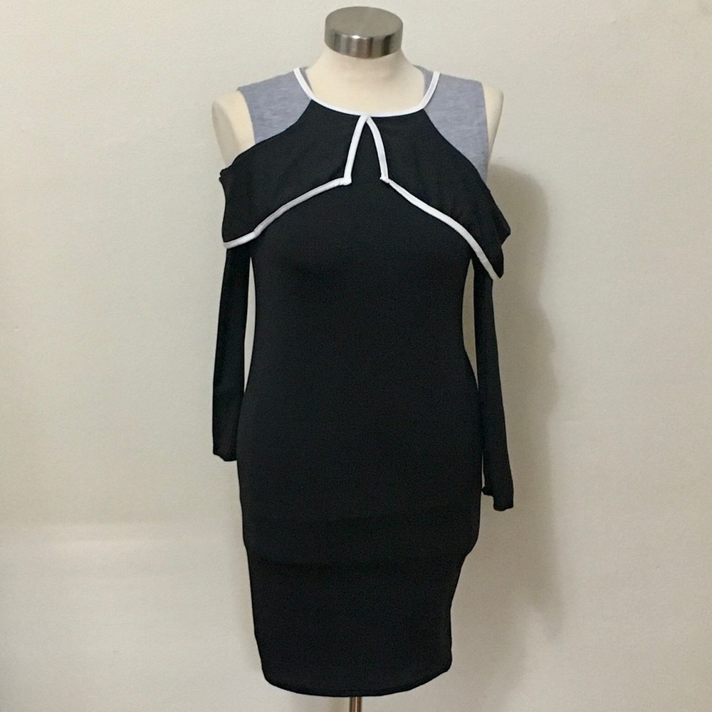 Black & White Cold Shoulder Mini Dress size small